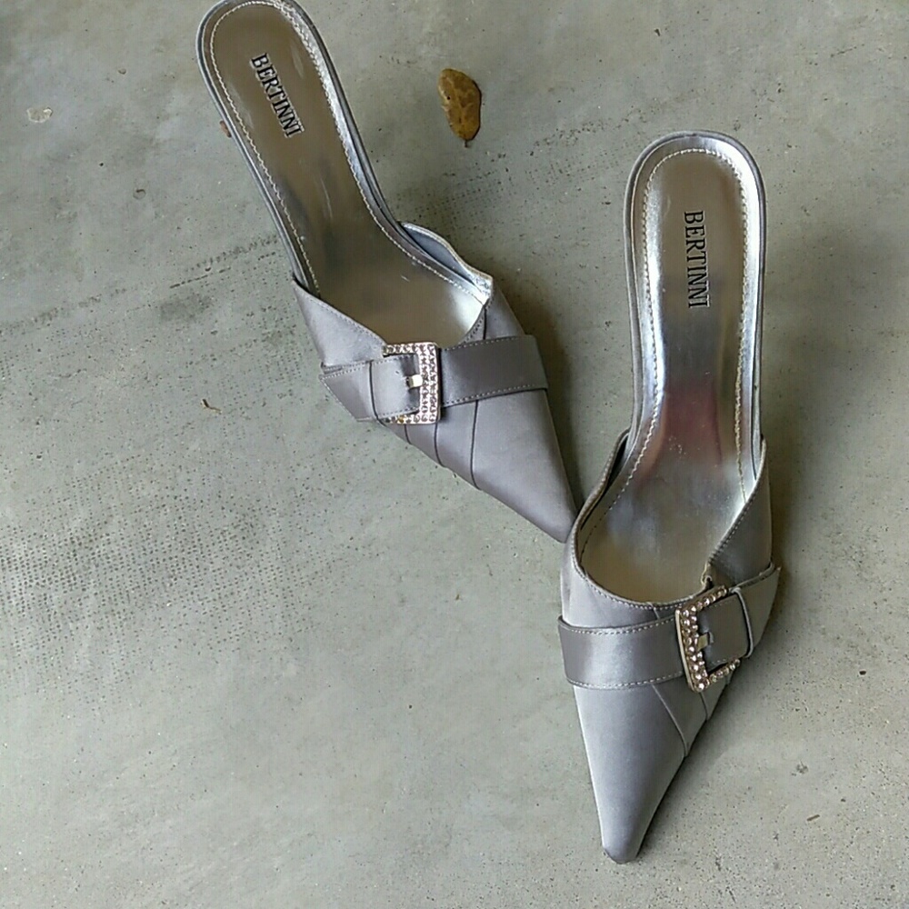 Bertinni slip on - Picture 4 of 7